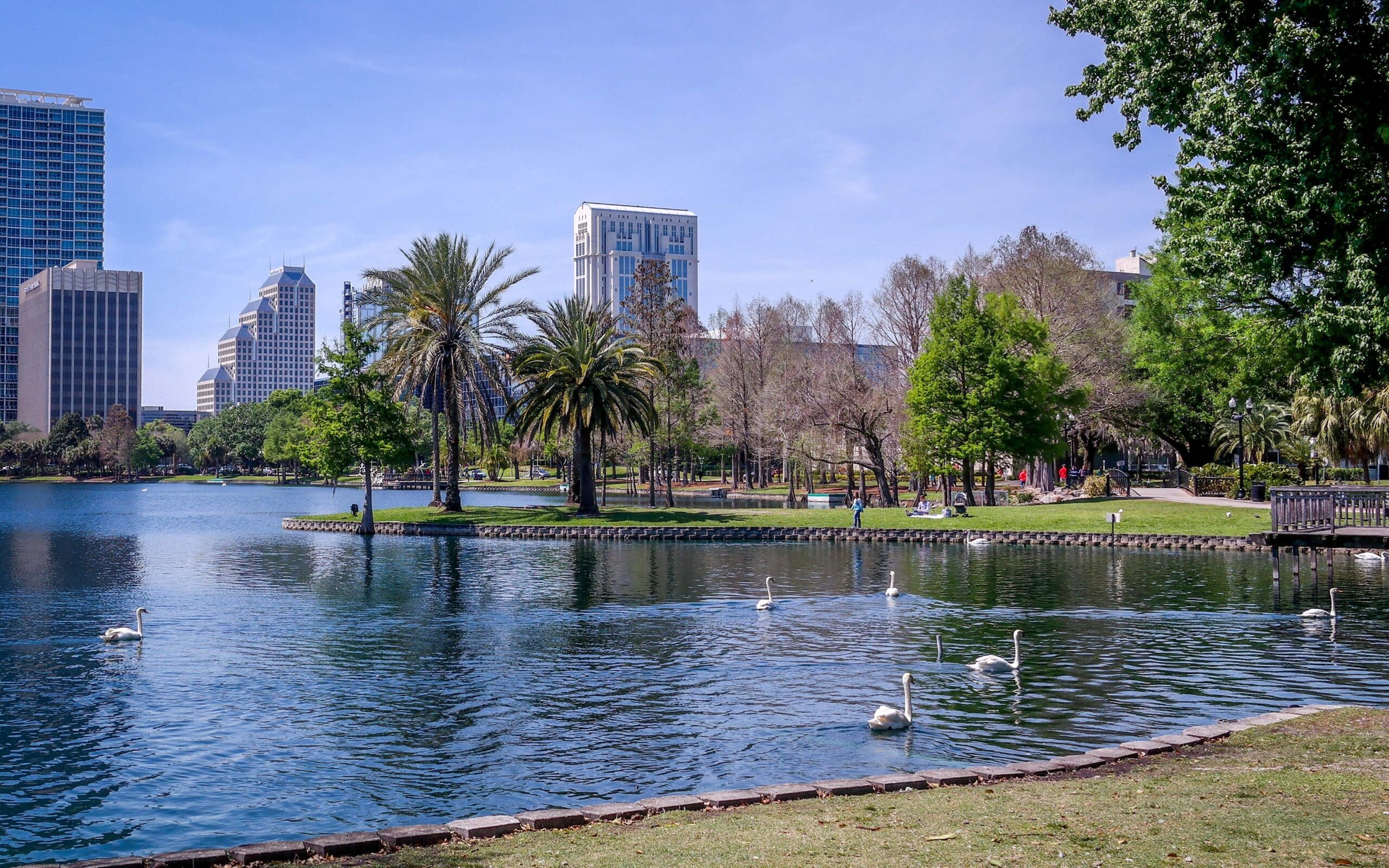 Best Neighborhoods in Orlando - Lake Eola Park 4 edited scaled