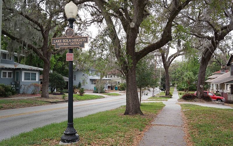Best Neighborhoods in Orlando - Lake Eola Heights today edited